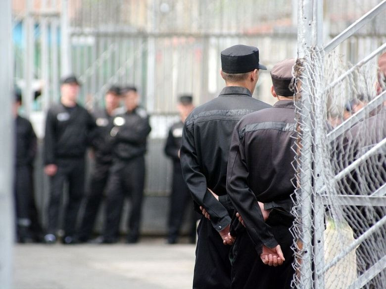 Содействие в переводе осужденного в исправительное учреждение ближе к семье