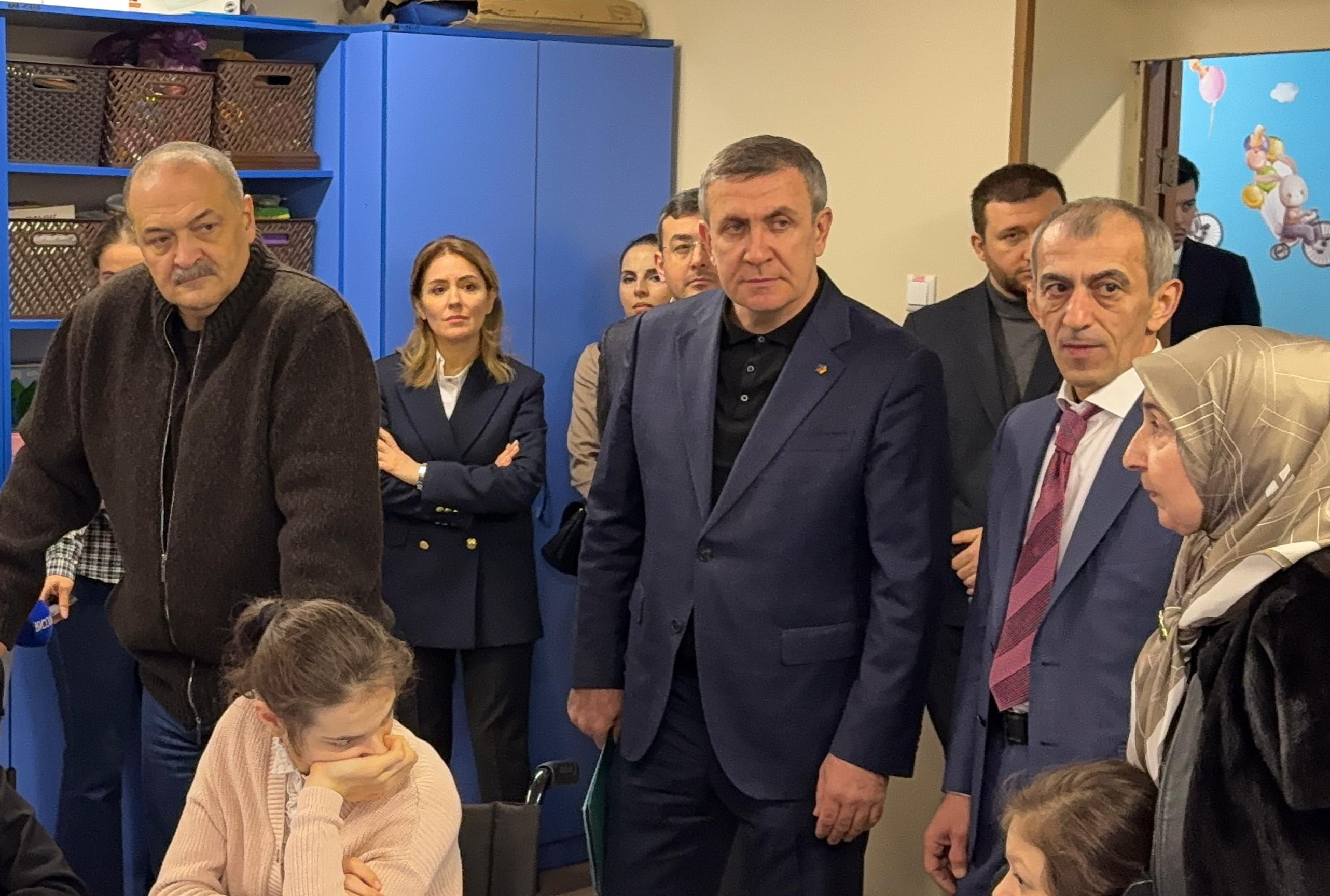 Запир Алхасов посетил ДРООПИ «Жизнь без слез»