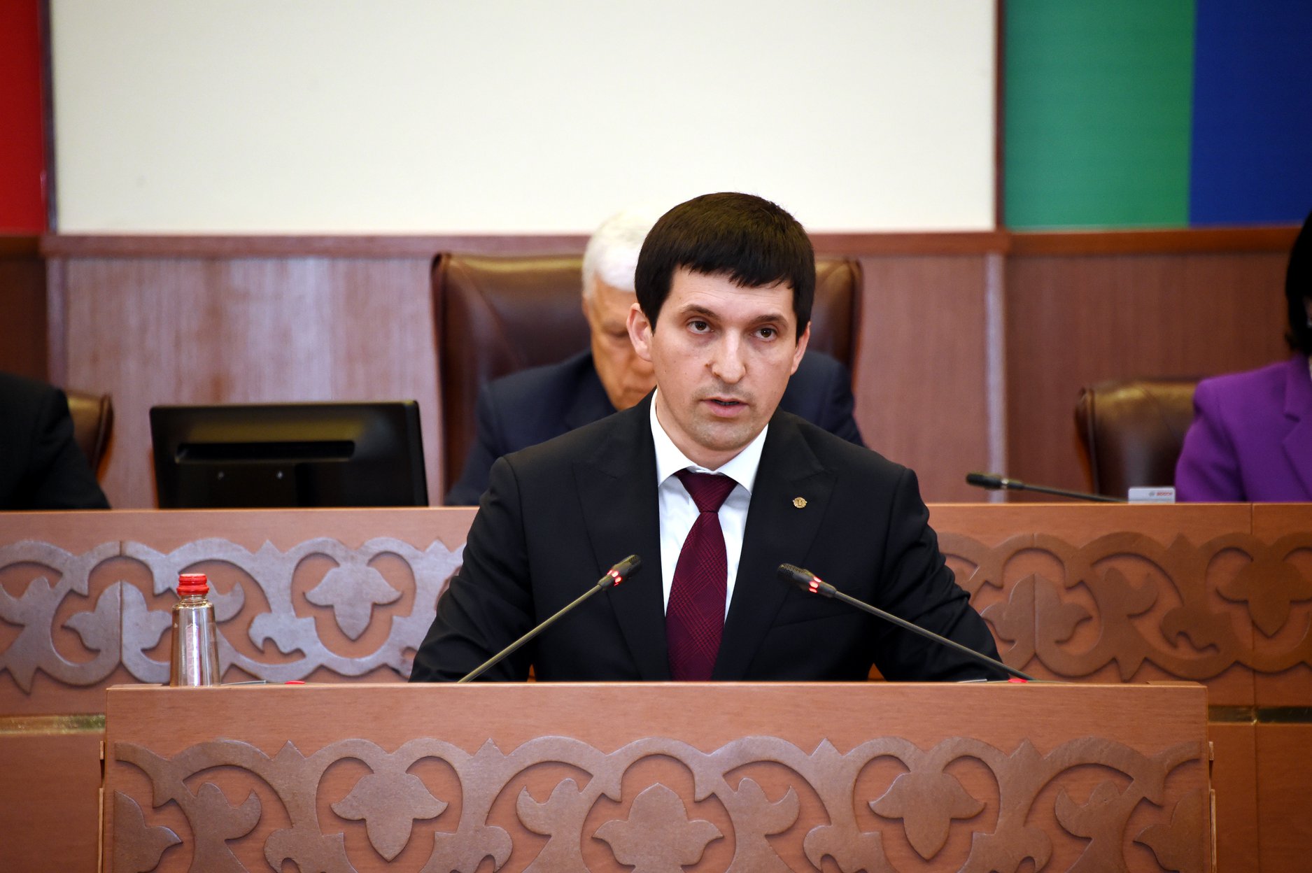 Д. Алиев представил ежегодный Доклад о результатах своей деятельности за 2018 год