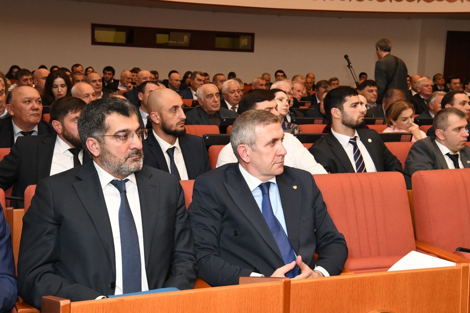 Запир Алхасов принял участие в обсуждении проекта республиканского бюджета