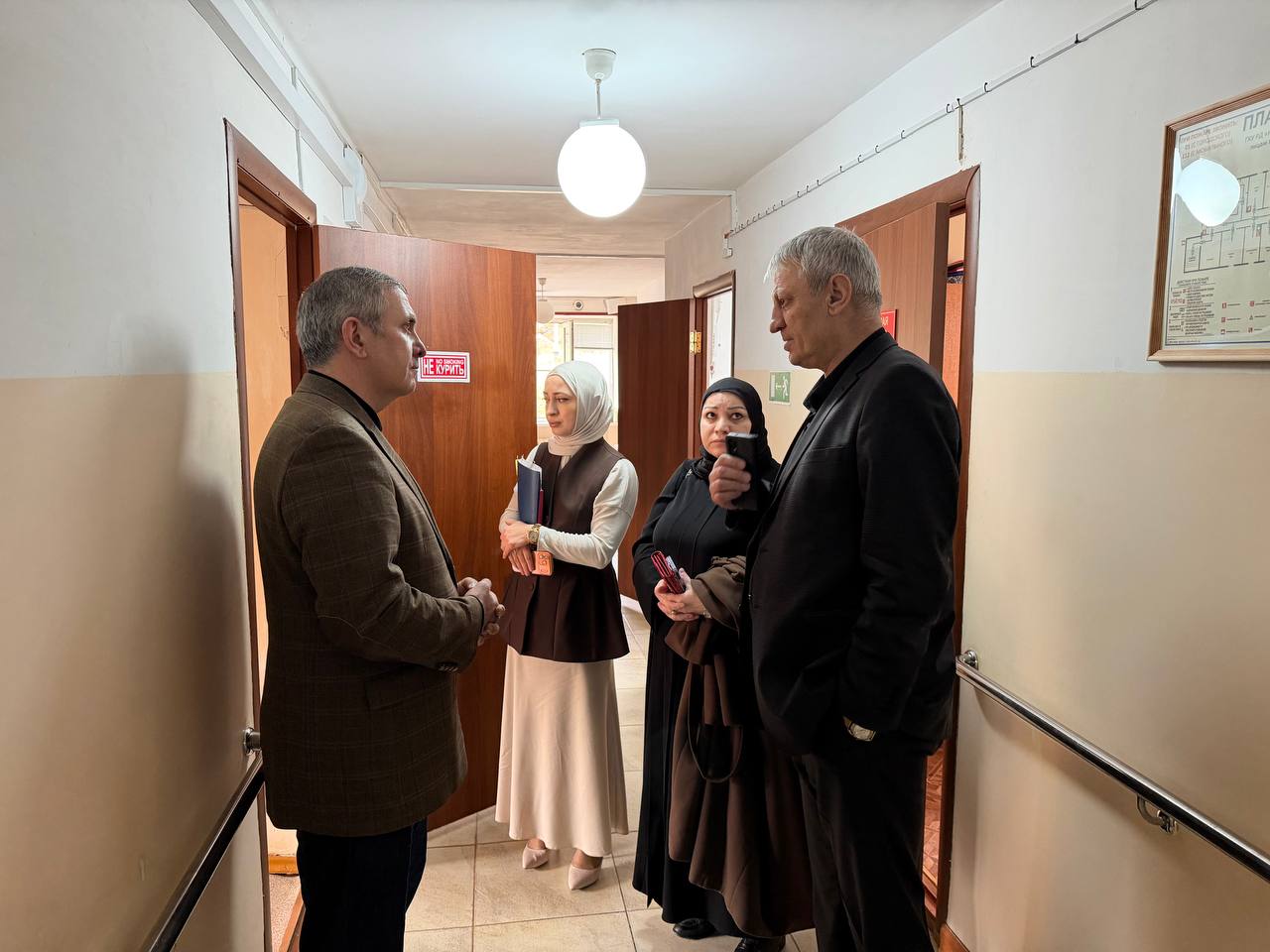 Уполномоченный посетил ГКУ РД «Комплексный социальный центр по оказанию помощи лицам без определенного места жительства»