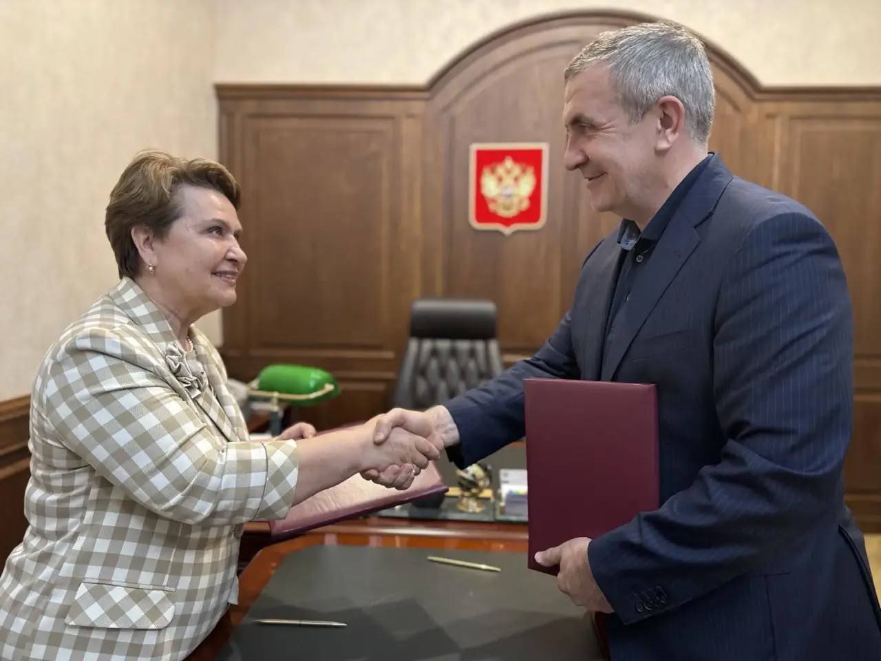 Запир Алхасов и Сария Сабурская подписали соглашение о сотрудничестве института Уполномоченного по правам человека в Республике Дагестан с институтом Уполномоченного по правам человека в Республике Татарстан