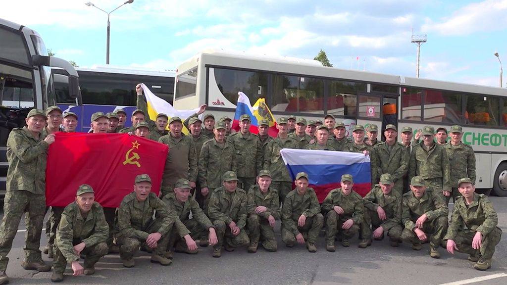 Состоялся обмен военнопленными, в результате которого в Россию вернулись 160 военнослужащих.