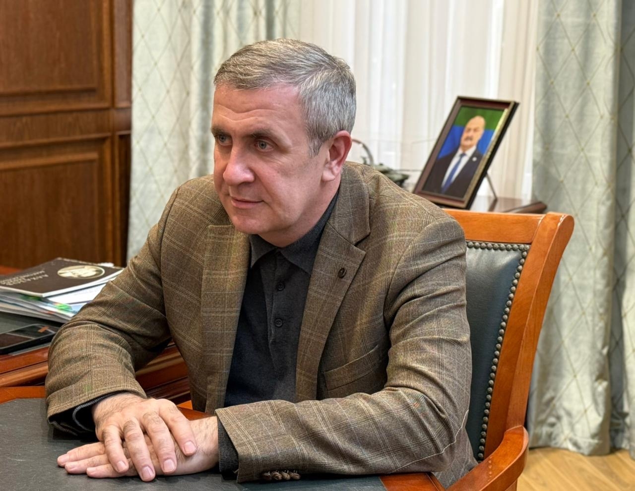 Встреча с гвардии полковником Замиром Гасановым