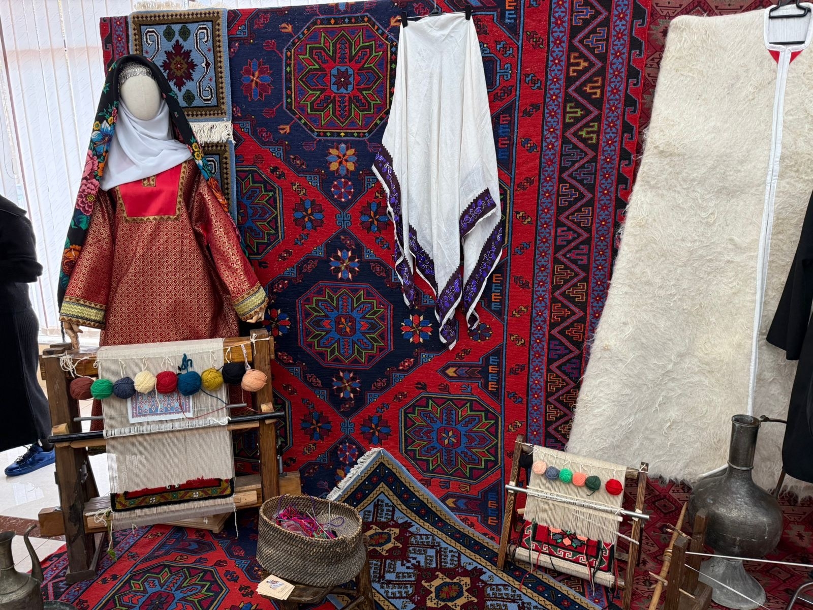 В единстве-наша сила