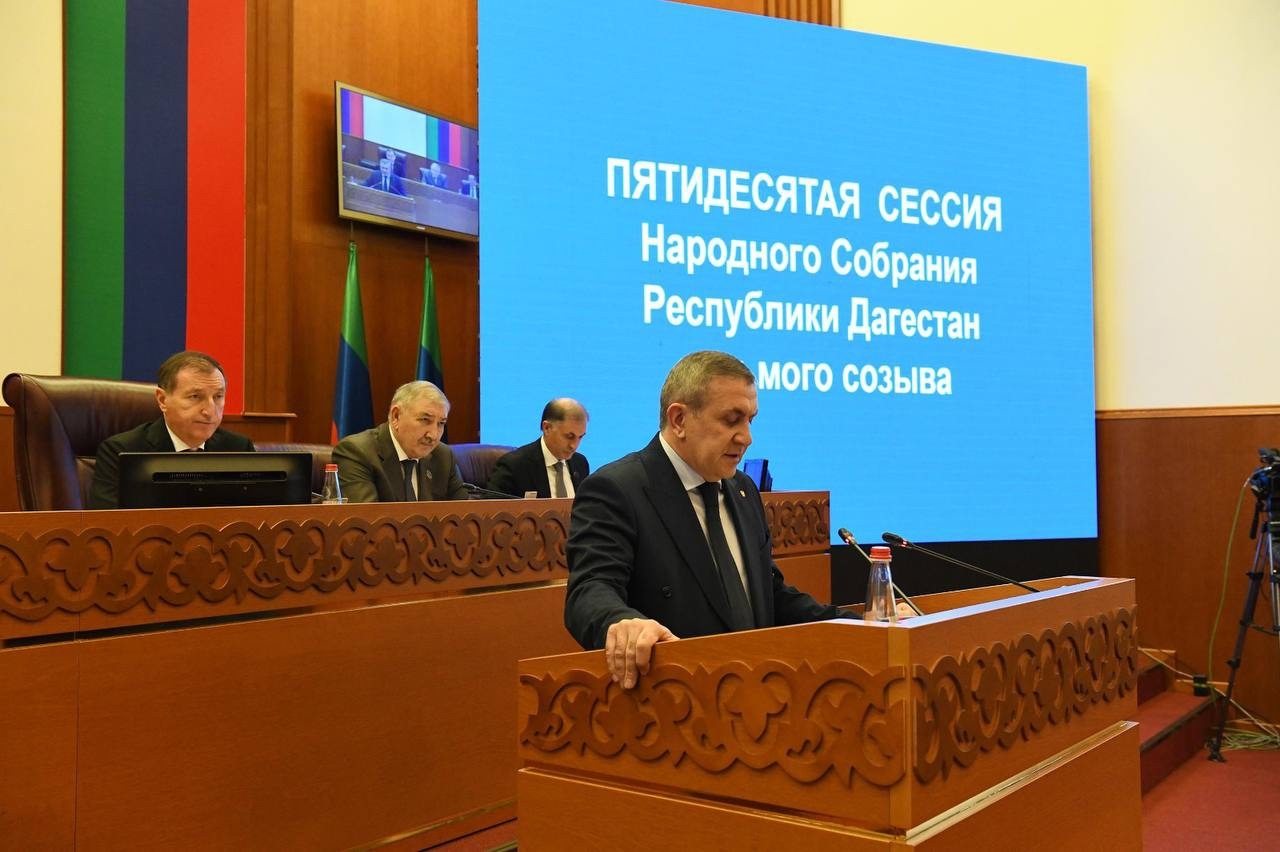 Запир Алхасов выступил с законопроектами, ранее внесенными в Народное Собрание  Республики Дагестан