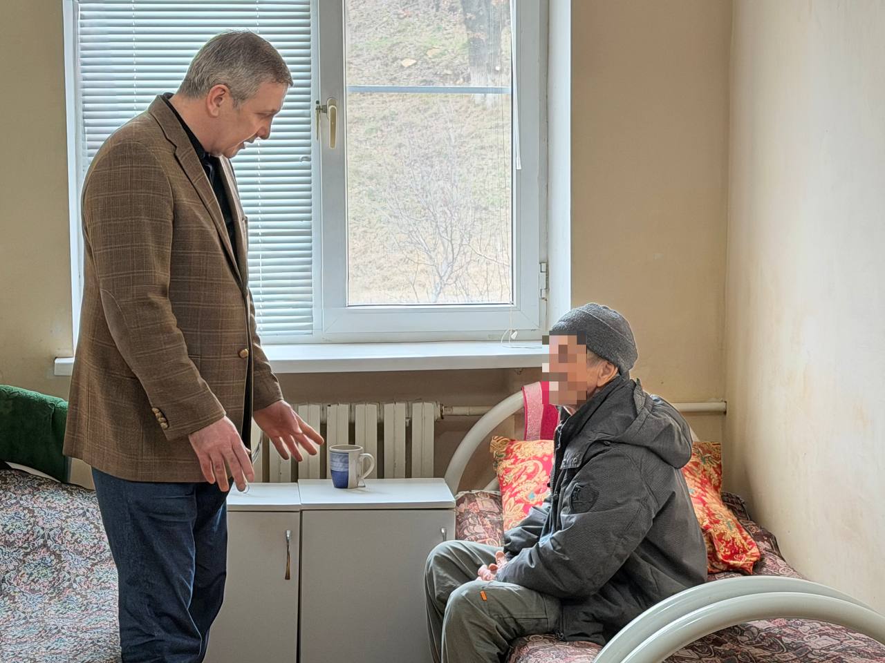 Уполномоченный посетил ГКУ РД «Комплексный социальный центр по оказанию помощи лицам без определенного места жительства»