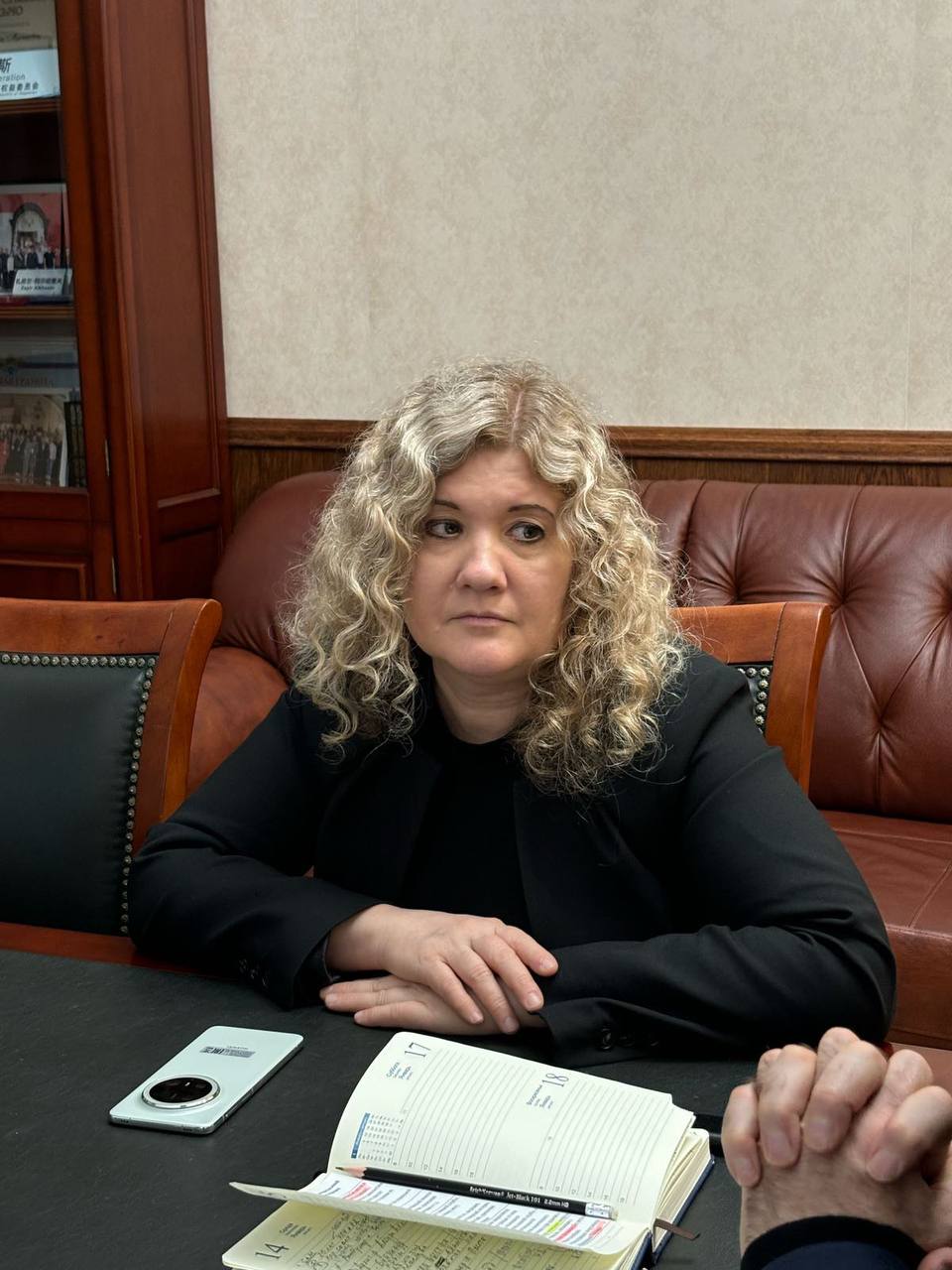 Уполномоченный встретился с Президентом Благотворительного фонда «Ангел Надежды» и художественным руководителем творческого коллектива «Ангелы надежды»