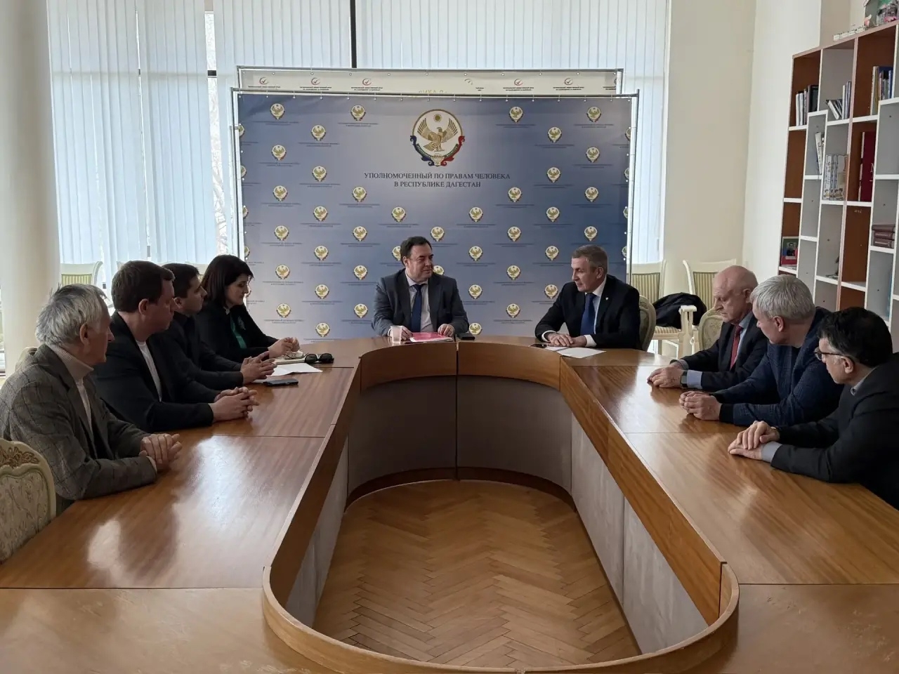 Запир Алхасов провел рабочую встречу с Александром Бродом