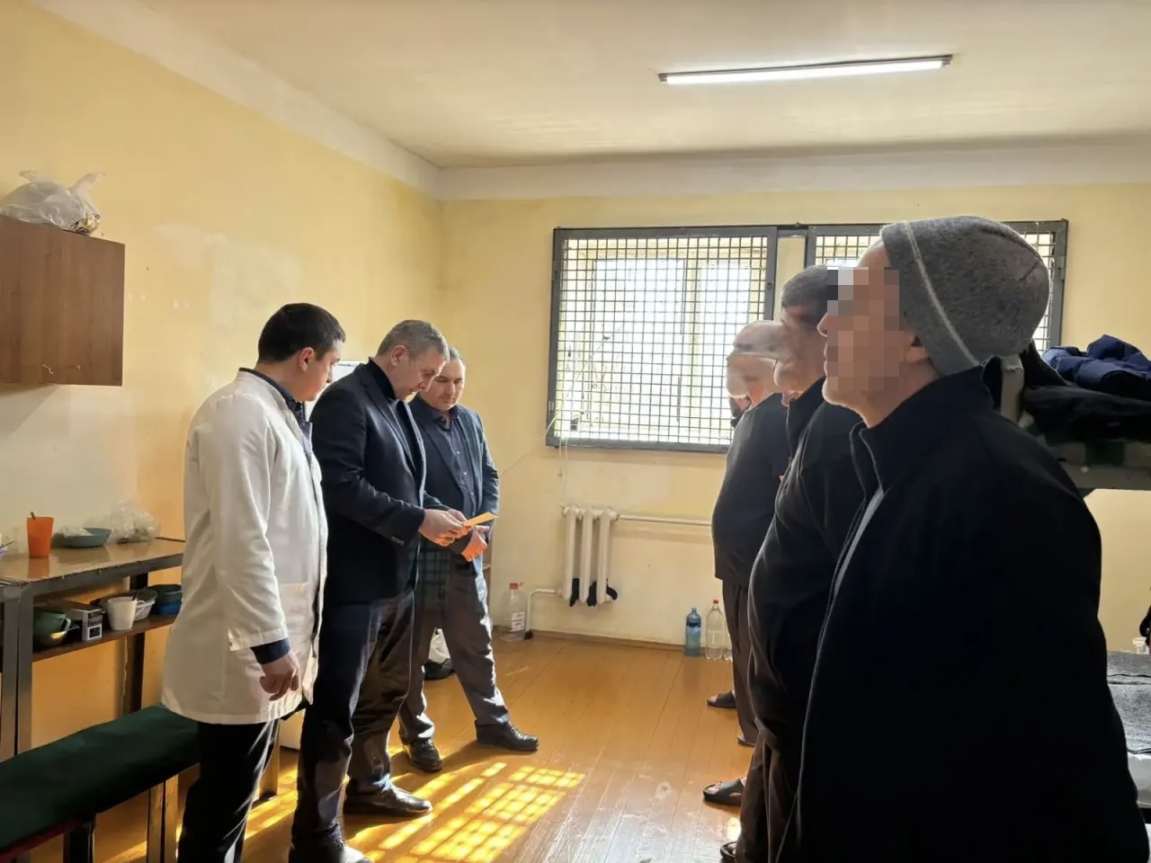 Накануне Уполномоченный в целях проверки условий содержания следственно-арестованных посетил ФКУ СИЗО-1 УФСИН России по Республике Дагестан