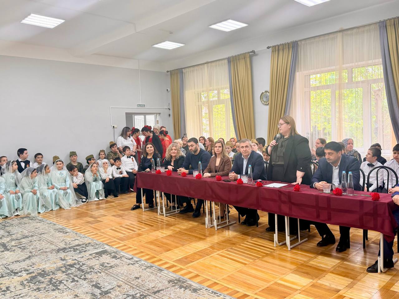 Запир Алхасов провёл встречу с президентом благотворительного фонда «Ангел Надежды» Светланой Романовой