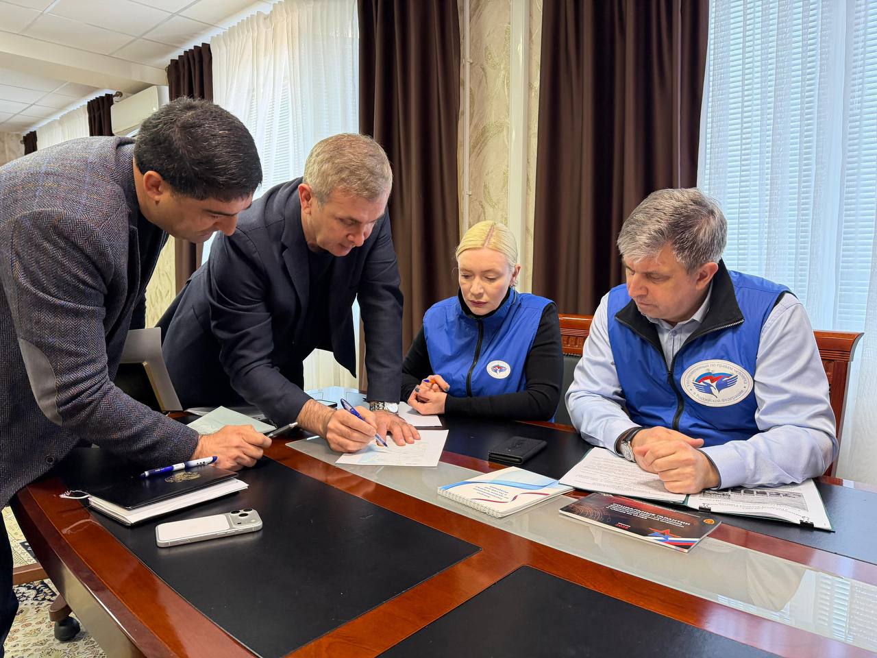 Уполномоченный по правам человека в Республике Дагестан Запир Алхасов совершил рабочую поездку в Хасавюртовский район Республики Дагестан.