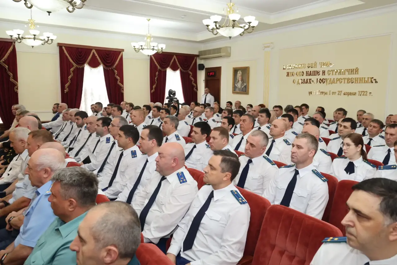 Запир Алхасов принял участие в церемонии официального представления Прокурора Республики Дагестан Дениса Авдеева