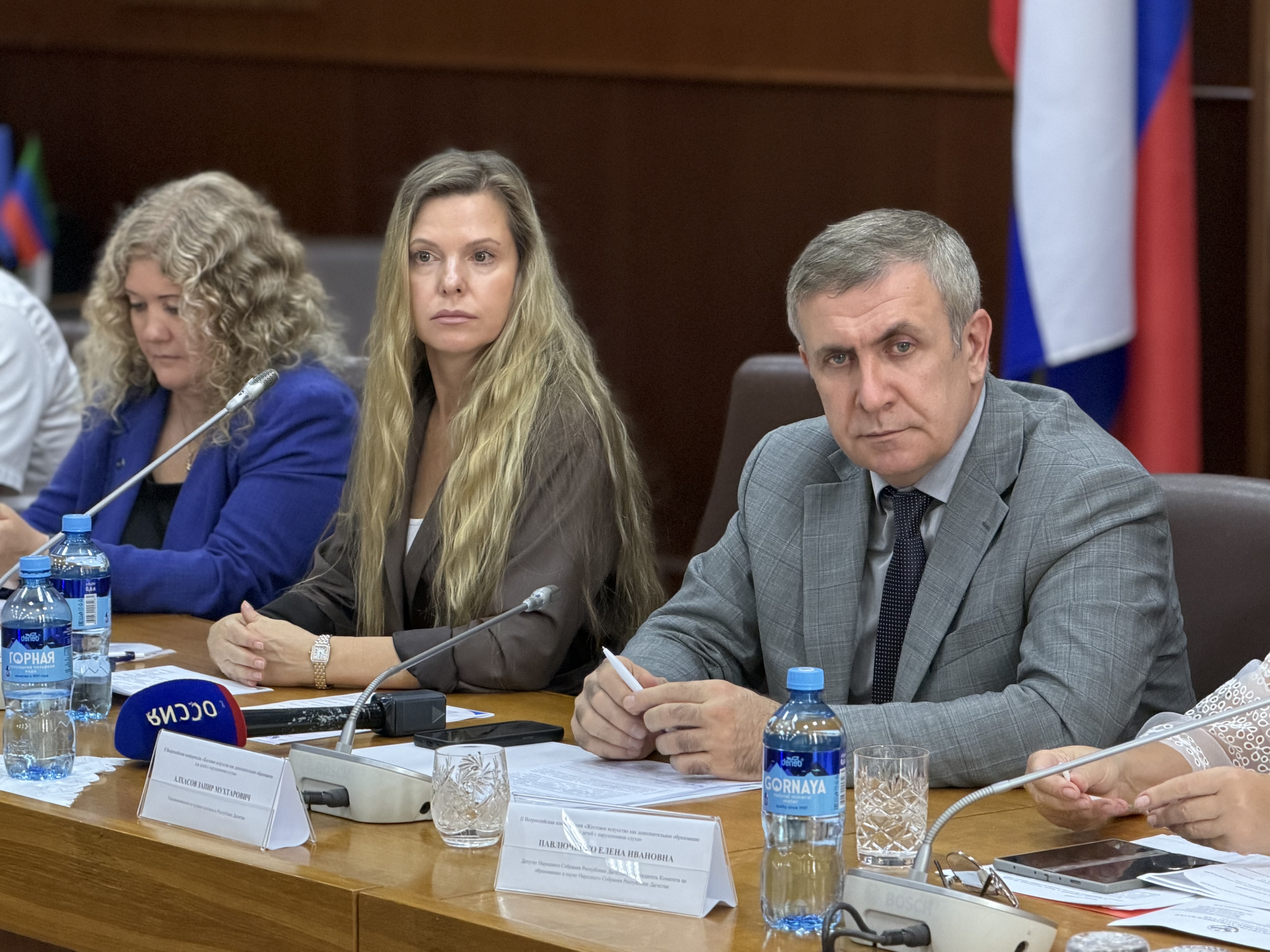 Запир Алхасов принял участие в работе II Всероссийской конференции «Жестовое искусство как дополнительное образование для детей с нарушением слуха»
