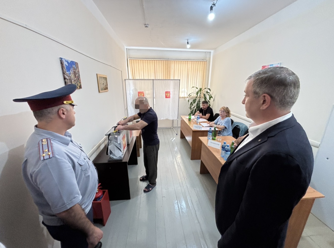 Запир Алхасов проверил условия для реализации избирательного права гражданами, содержащимися под стражей в СИЗО-1 города Махачкалы